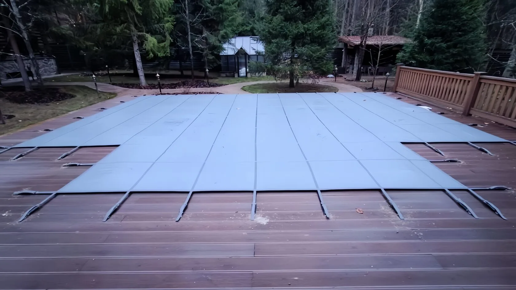 Покрывало для бассейна Laguna Cover Mesh в Новом Уренгое