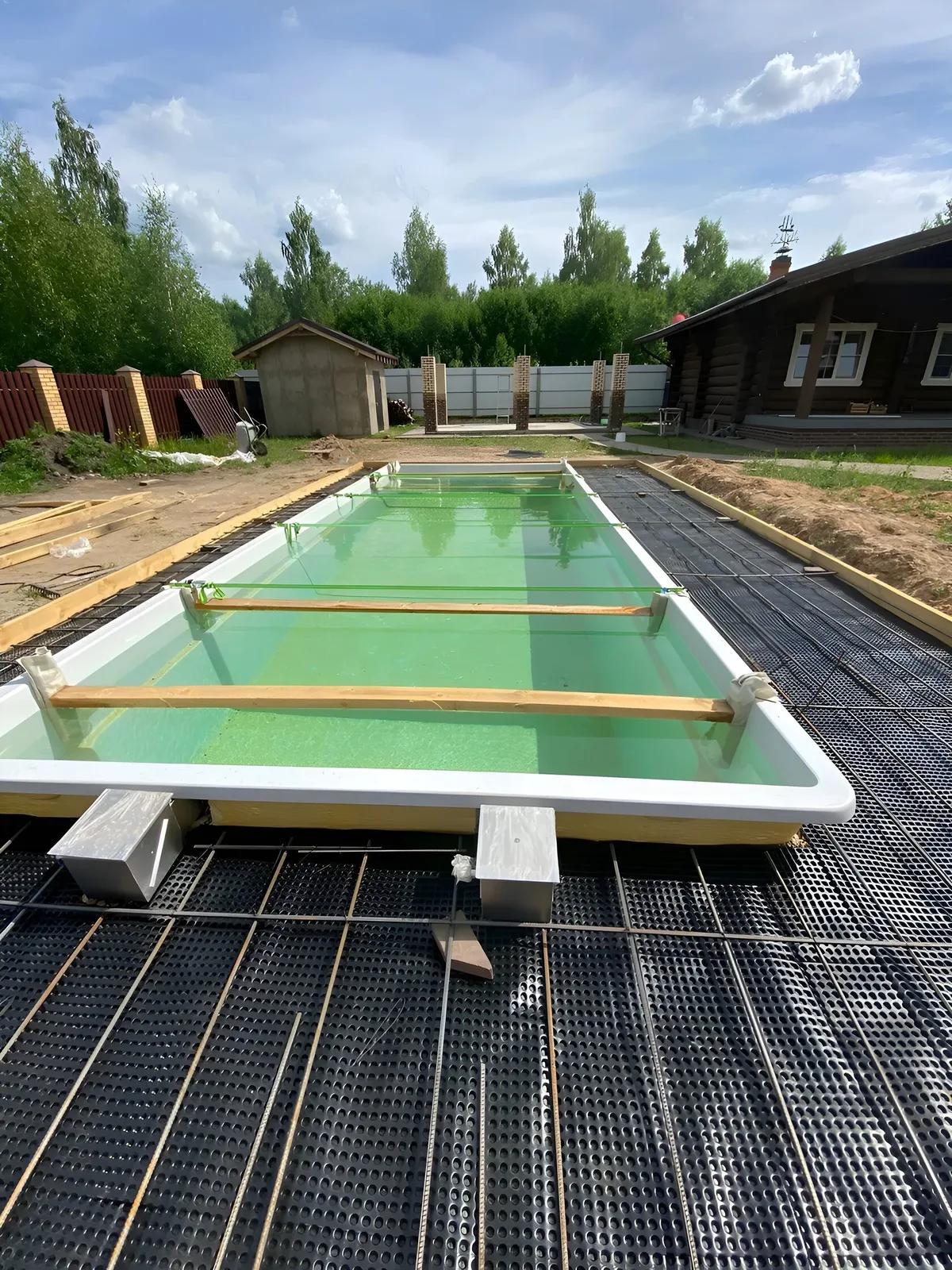 Laguna 9 — вечернее освещение в Новом Уренгое