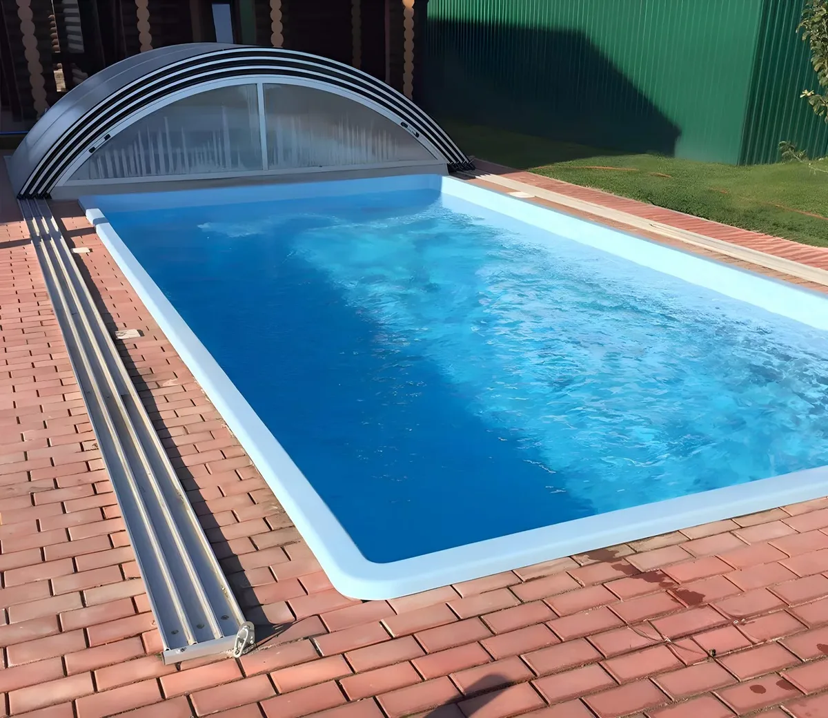 Laguna 7 — вечернее освещение в Новом Уренгое